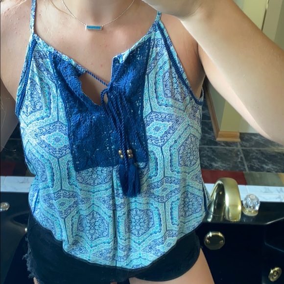 Women’s shirt - Picture 2 of 4